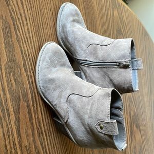 Hot Tomato Boots (8 1/2) (tan)